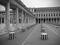 Ordonnances : duo ou duel au Palais-Royal ?